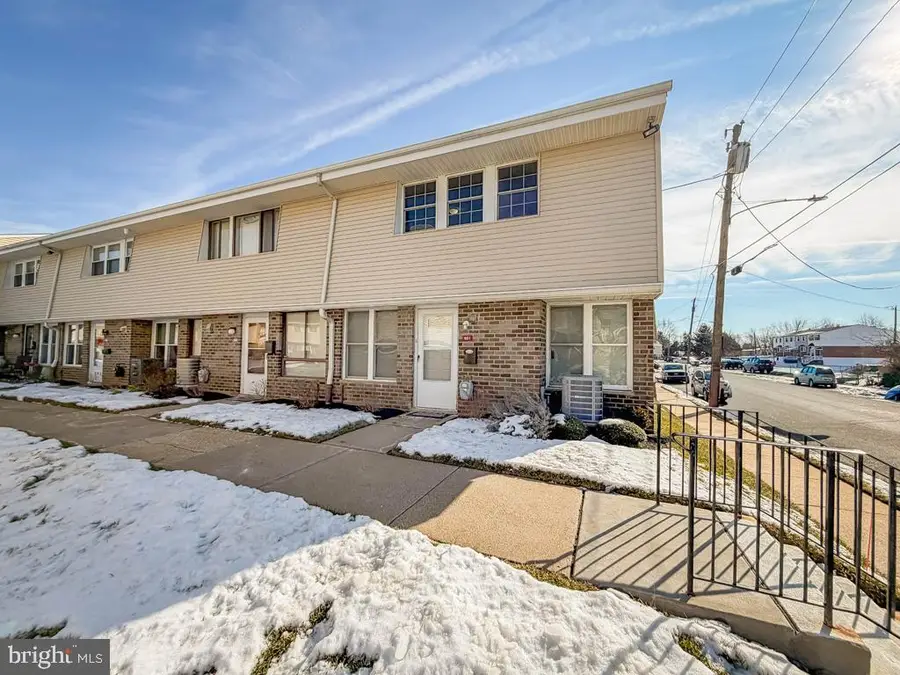 3850 Woodhaven Rd #901, Philadelphia, PA 19154 - #2