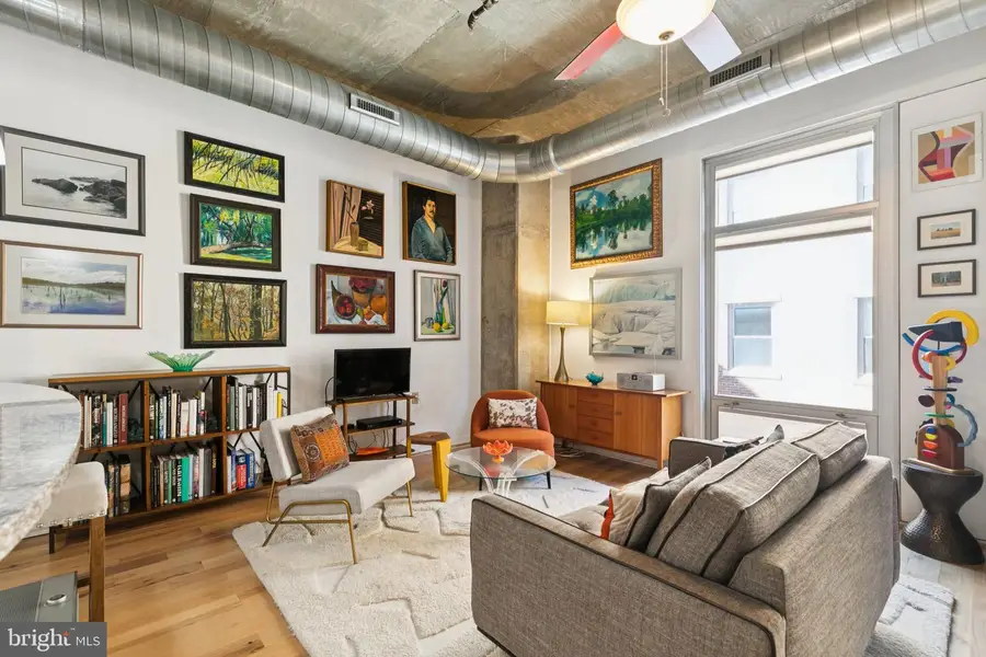 113 N Bread St #3h2, Philadelphia, PA 19106 - #2