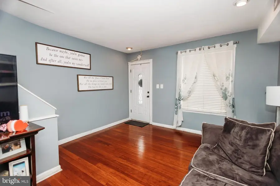 151 Fitzgerald St, Philadelphia, PA 19148 - #3