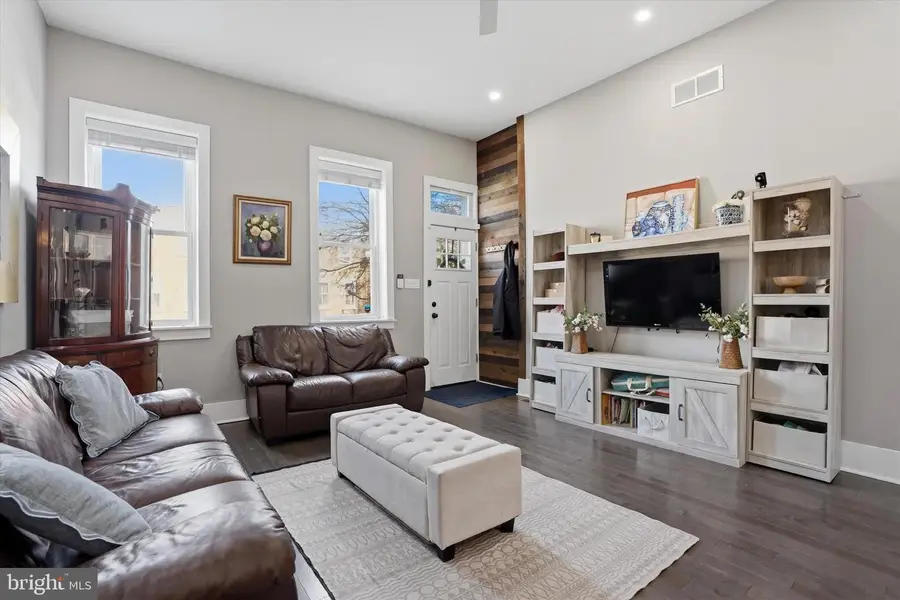 2526 Christian St, Philadelphia, PA 19146 - #2