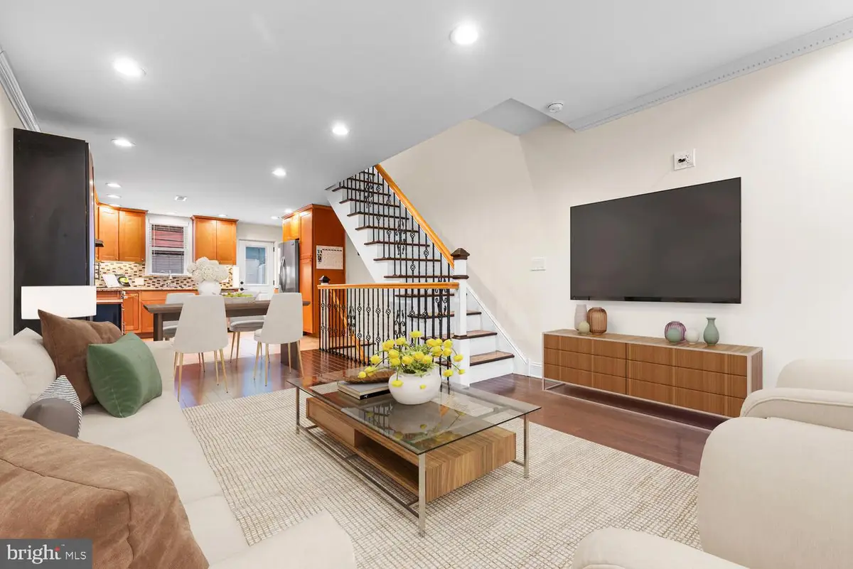 1629 S Iseminger St, Philadelphia, PA 19148 - #1