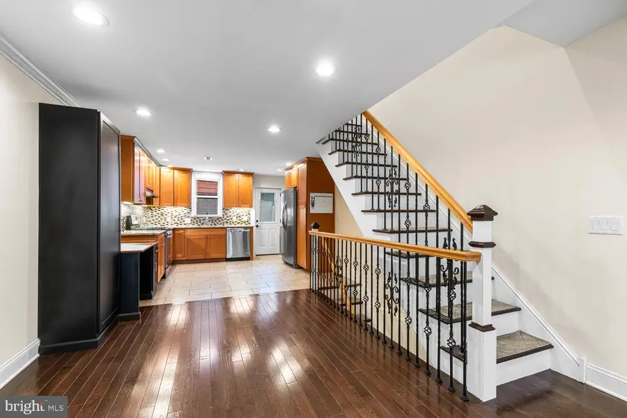 1629 S Iseminger St, Philadelphia, PA 19148 - #3