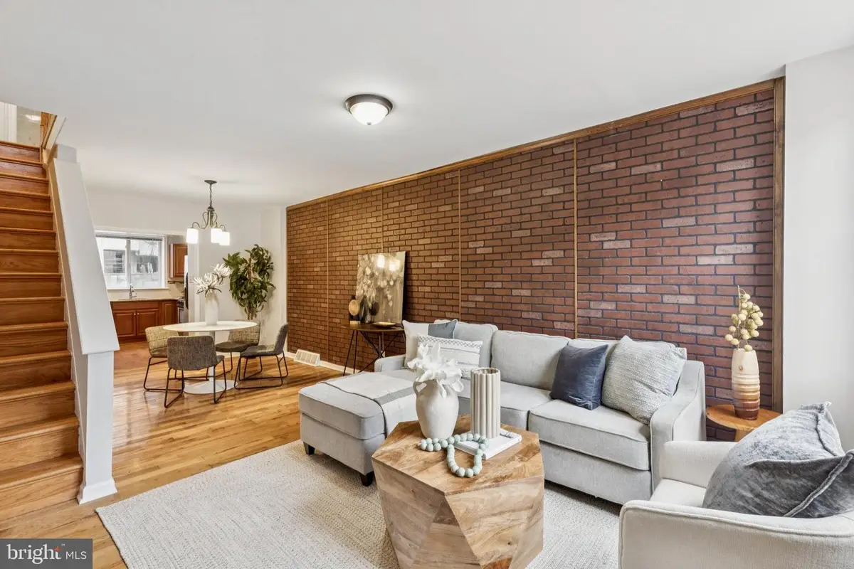 627 Fernon St, Philadelphia, PA 19148 - #1