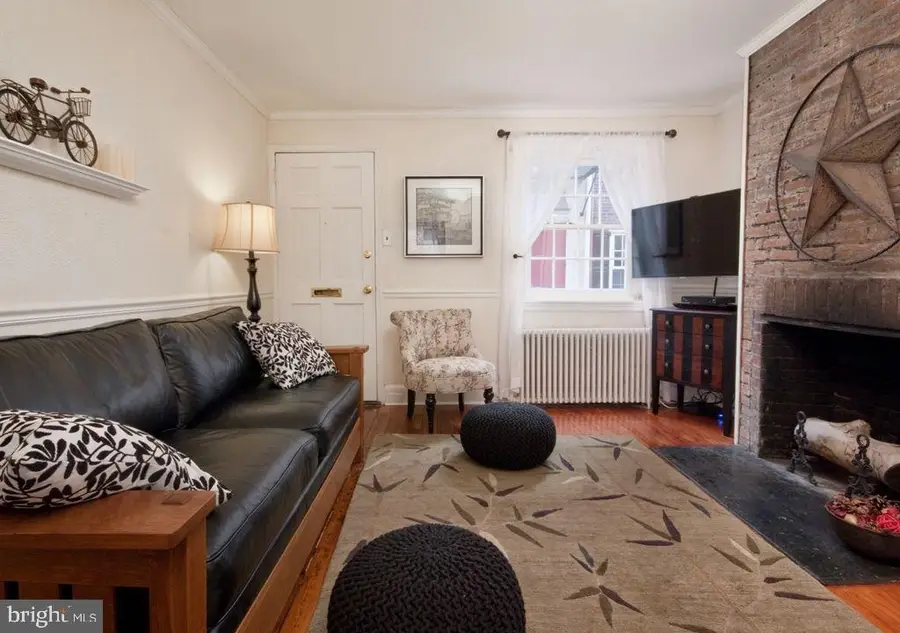 1221 Panama St, Philadelphia, PA 19107 - #2