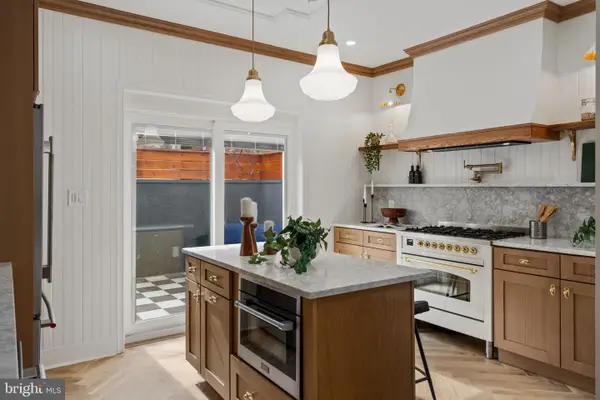 914 Fernon St, PHILADELPHIA, PA 19148