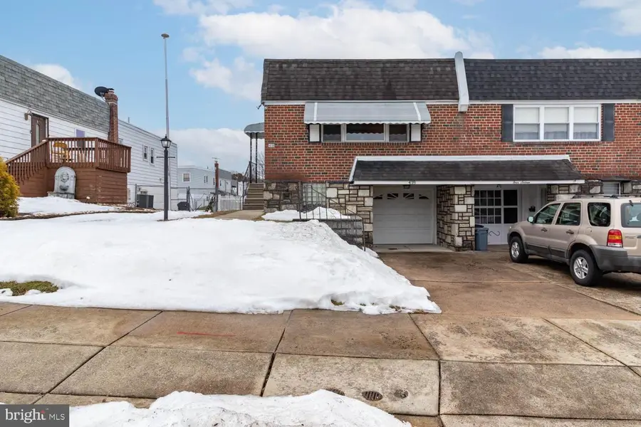 418 Densmore Rd, Philadelphia, PA 19116 - #2