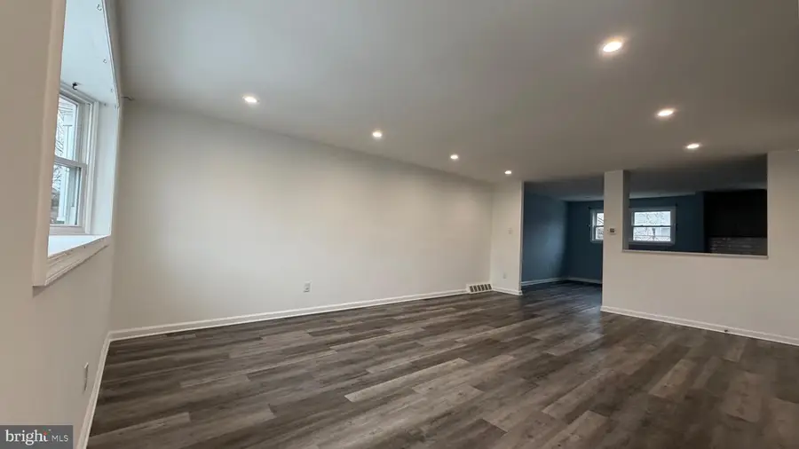 12611 Biscayne Dr, Philadelphia, PA 19154 - #3