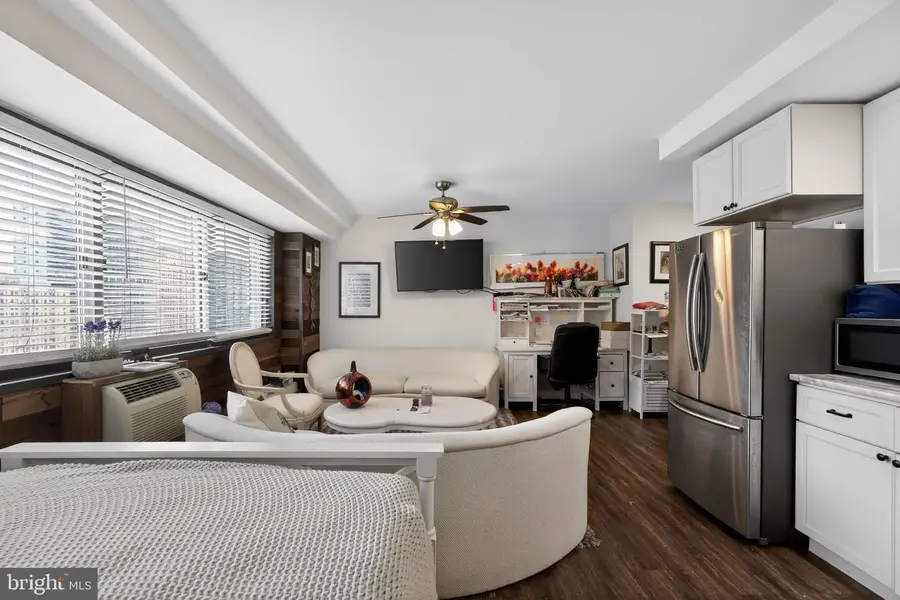 2101-17 Chestnut St #1805, Philadelphia, PA 19103 - #2