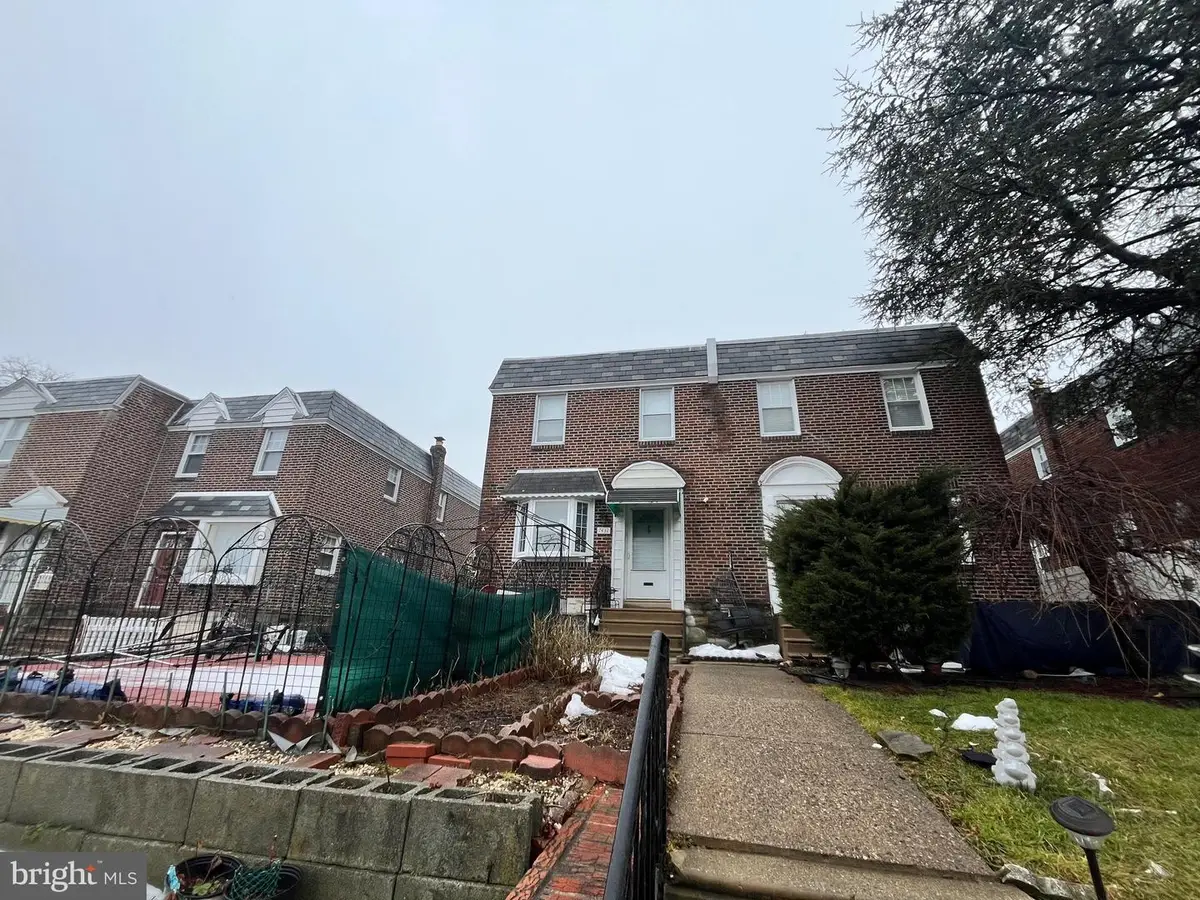 7431 Belden St, Philadelphia, PA 19111 - #1