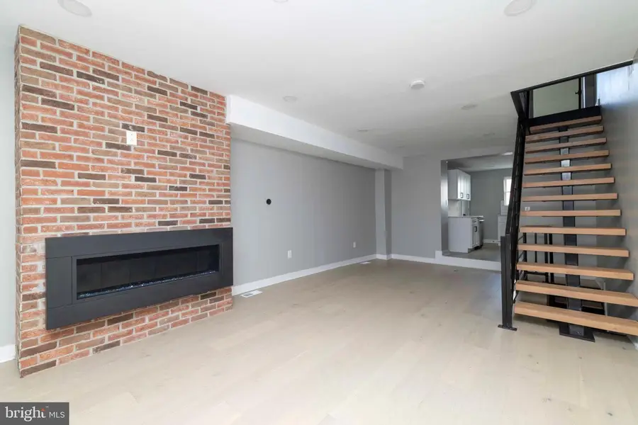 1725 W Thompson St, Philadelphia, PA 19121 - #3