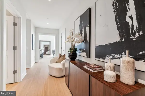 301 S Broad #2502, PHILADELPHIA, PA 19107