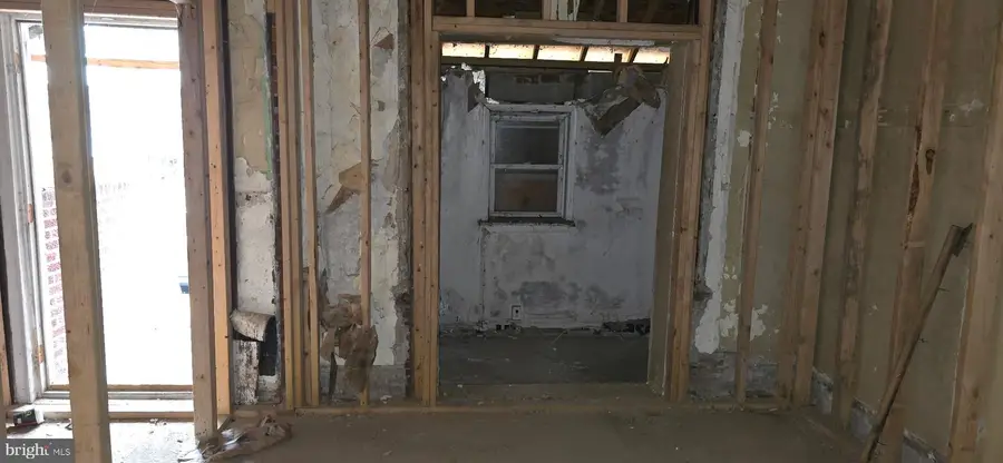 127 N Farson St, Philadelphia, PA 19139 - #3