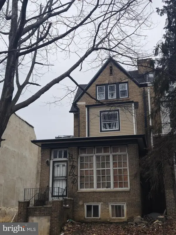 1325 W Roosevelt Blvd, PHILADELPHIA, PA 19140