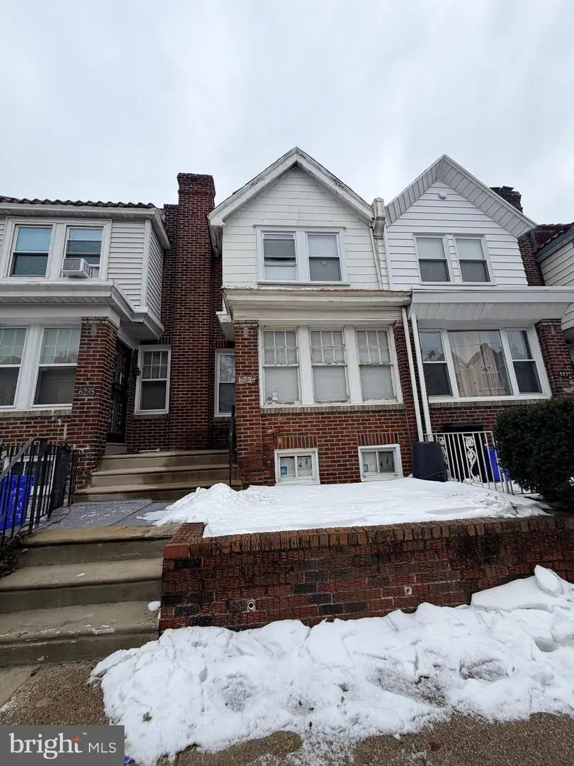 6233 N Bouvier St, Philadelphia, PA 19141 - #2