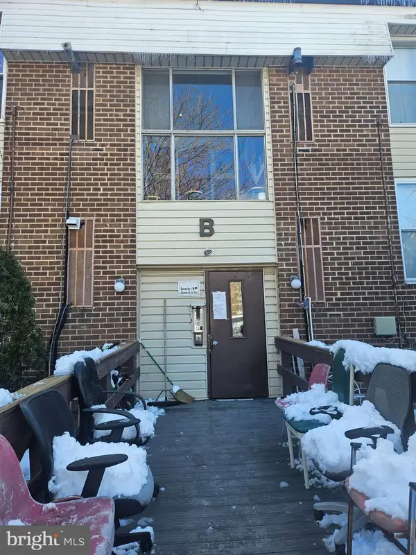 2201-00 Strahle St #b207, PHILADELPHIA, PA 19152