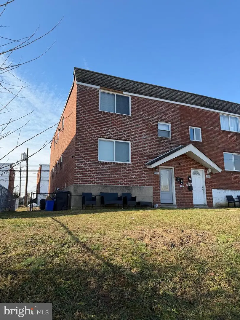 3326 Primrose Rd, Philadelphia, PA 19114 - #2