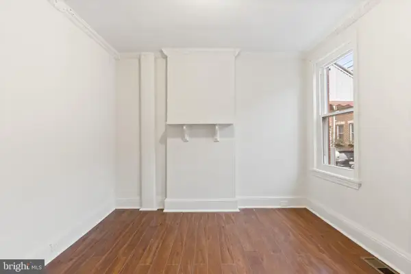 725 S Smedley St, PHILADELPHIA, PA 19146