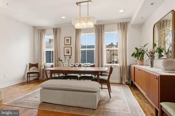 240 Pierce St, PHILADELPHIA, PA 19148