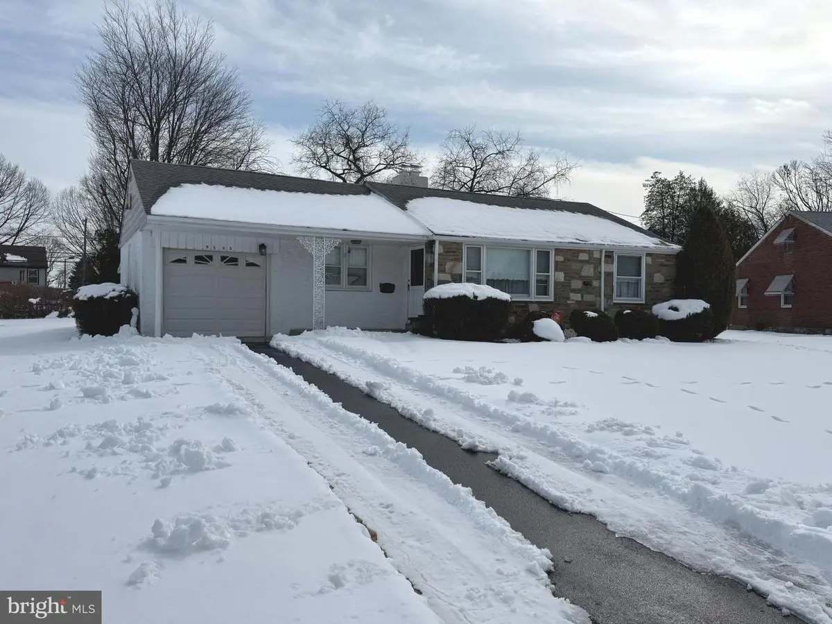 9505 Alton St, Philadelphia, PA 19115 - #1