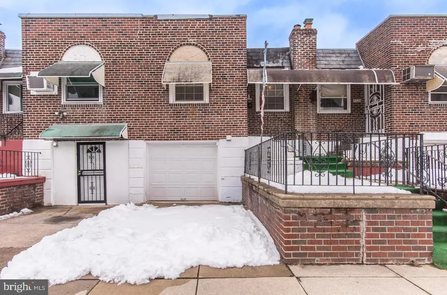 4331 Palmetto St, Philadelphia, PA 19124 - #2