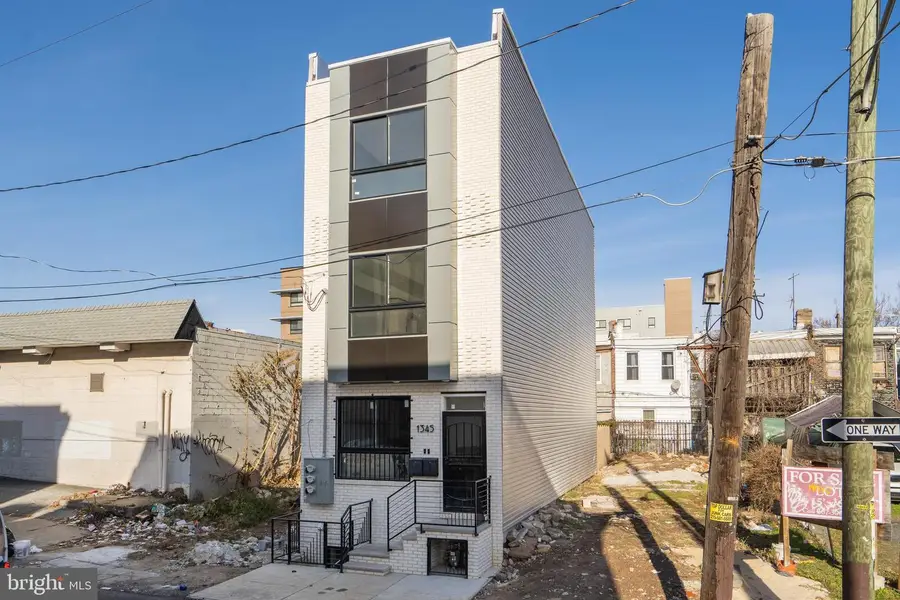 1345 W York St, Philadelphia, PA 19132 - #2