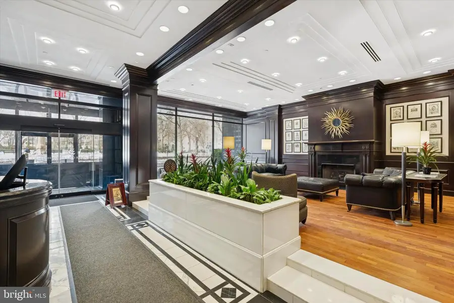 219-29 S 18th St #902, Philadelphia, PA 19103 - #2