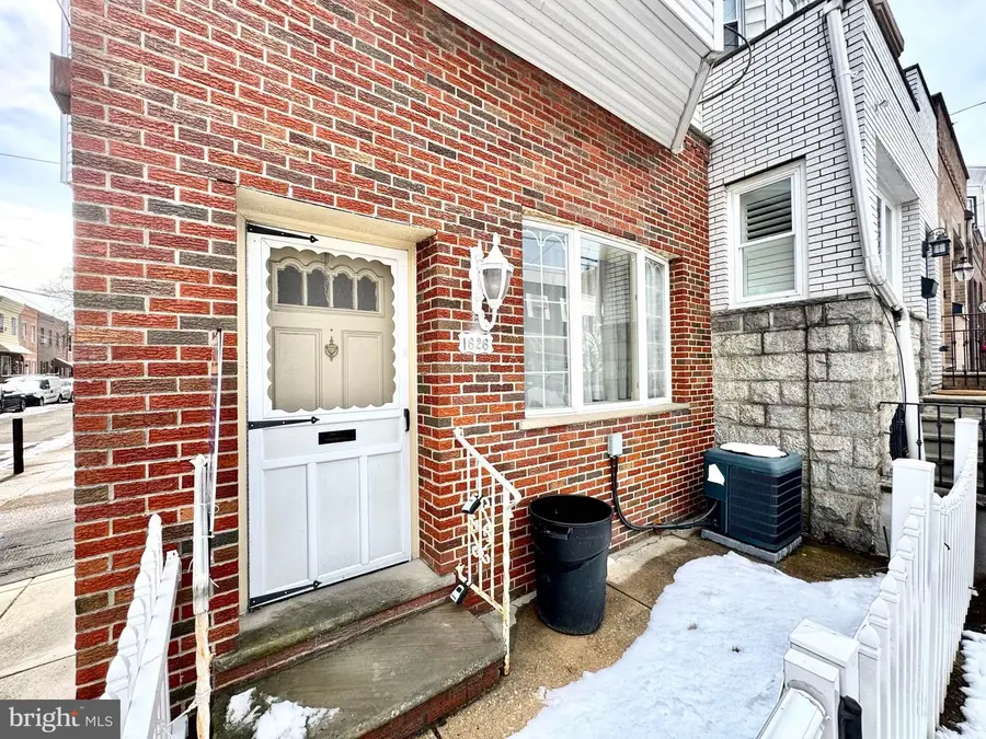 1626 W Porter St, Philadelphia, PA 19145 - #2