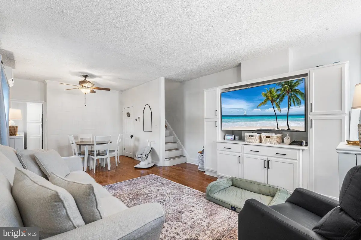 4549 Salmon St, Philadelphia, PA 19137 - #1