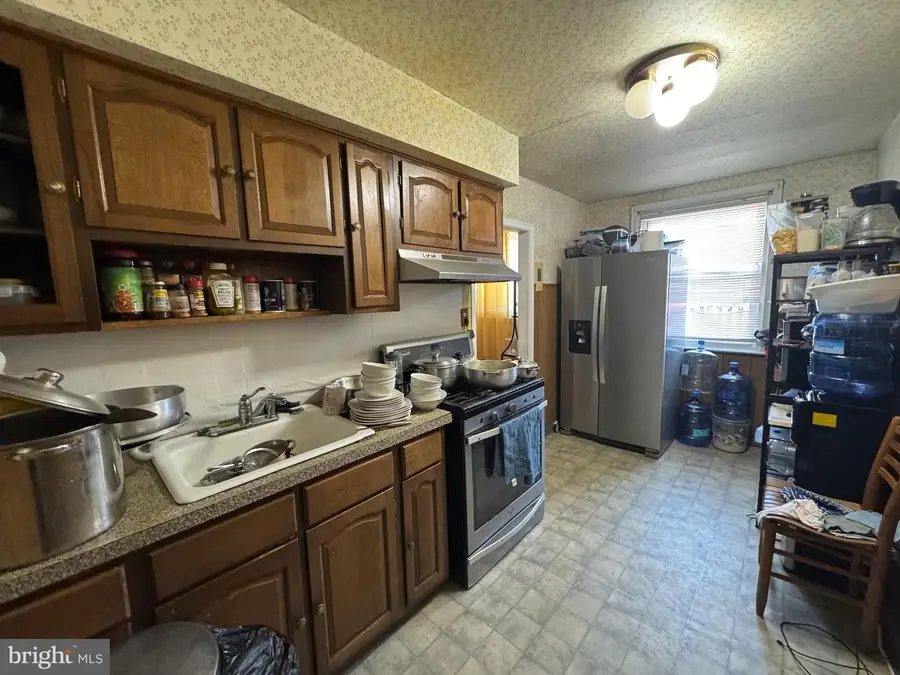 6625 Algard St, Philadelphia, PA 19135 - #3