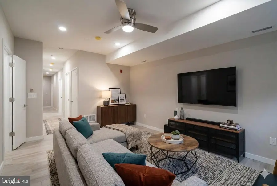 762 S 15th St, Philadelphia, PA 19146 - #3