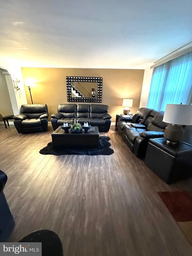 6626 Sylvester St, Philadelphia, PA 19149 - #3