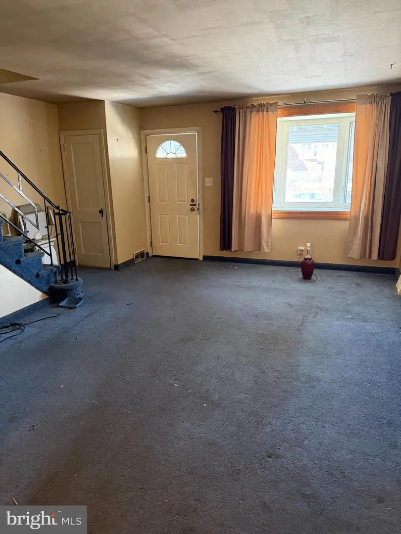 8045 Leon St, Philadelphia, PA 19136 - #3