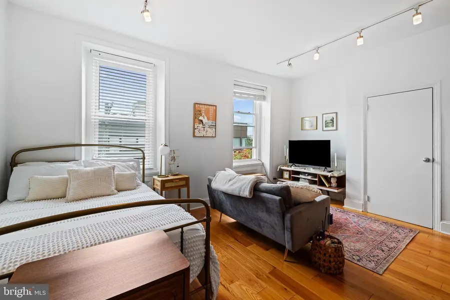 726 S 19th St, Philadelphia, PA 19146 - #3