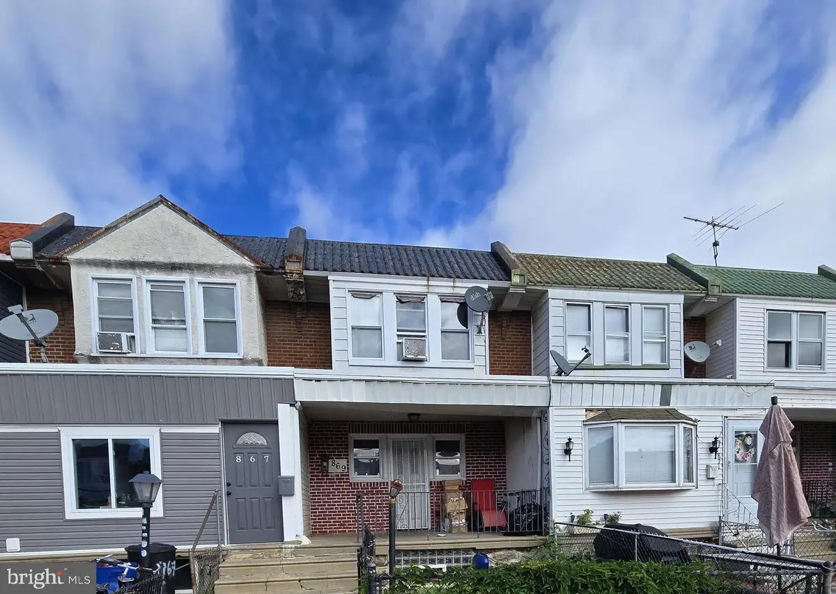 869 Bridge St, Philadelphia, PA 19124 - #1