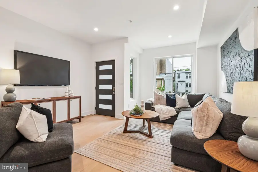 1411 S Napa St, Philadelphia, PA 19146 - #2