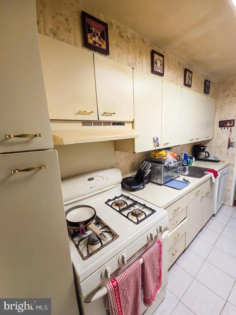 3600-00 Conshohocken Ave #1804, Philadelphia, PA 19131 - #2