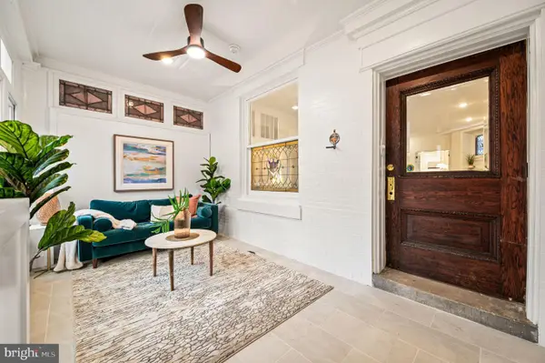 5209 Chester Ave, PHILADELPHIA, PA 19143