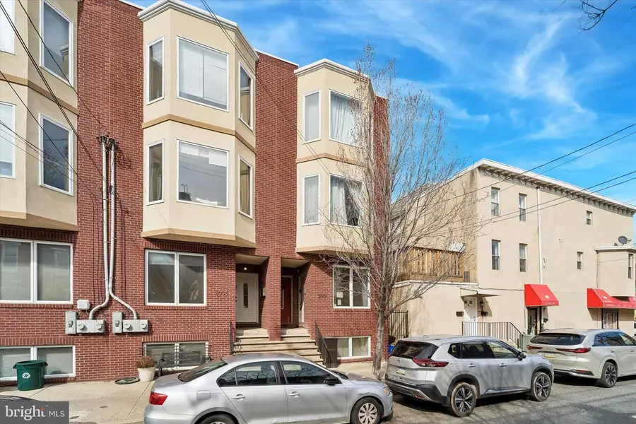 2001 Carpenter St #b, Philadelphia, PA 19146 - #2