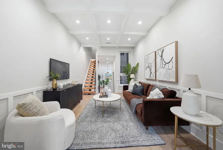 713 N 3rd St, Philadelphia, PA 19123 - #2