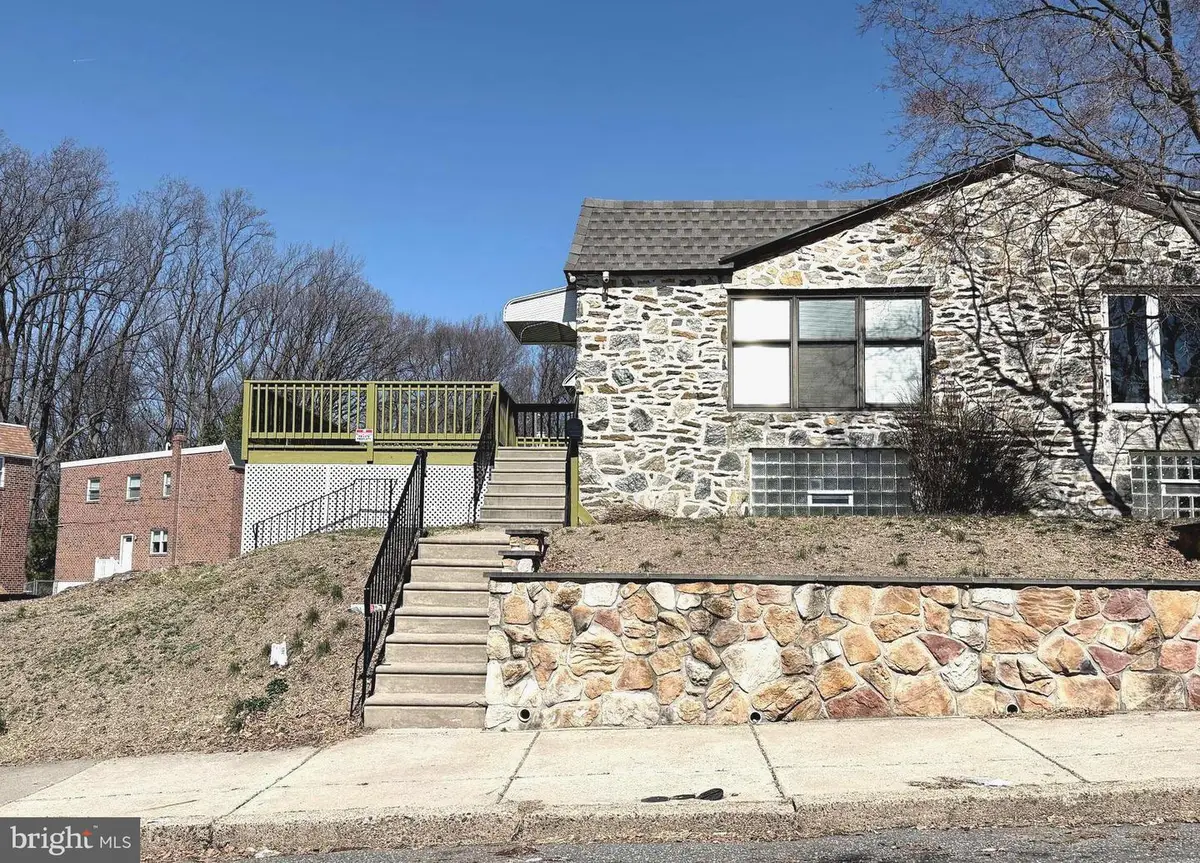 601 Colebrook Rd, Philadelphia, PA 19115 - #1