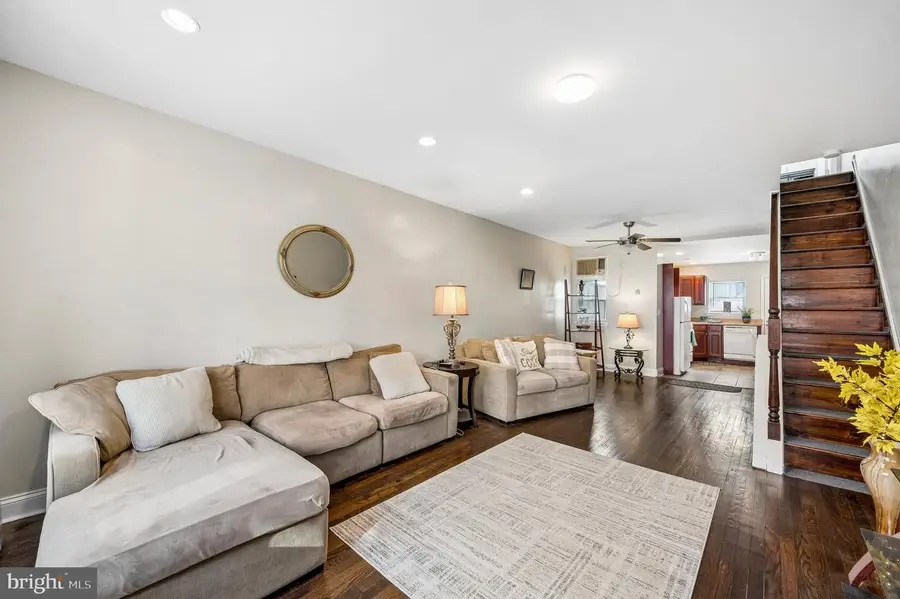 2427 S Mole St, Philadelphia, PA 19145 - #2