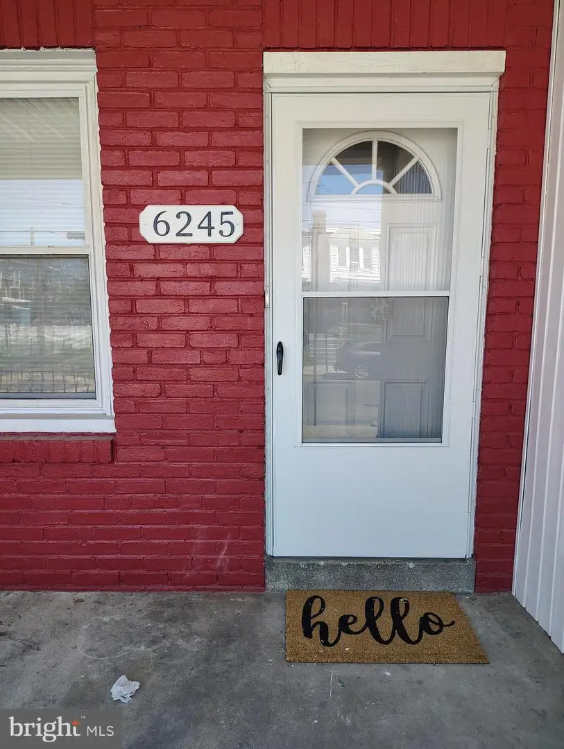 6245 Oakley St, Philadelphia, PA 19111 - #2
