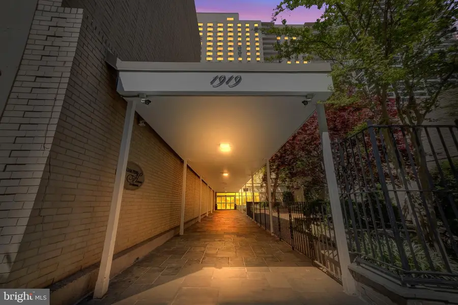 1919 Chestnut St #2901/02/24, Philadelphia, PA 19103 - #2