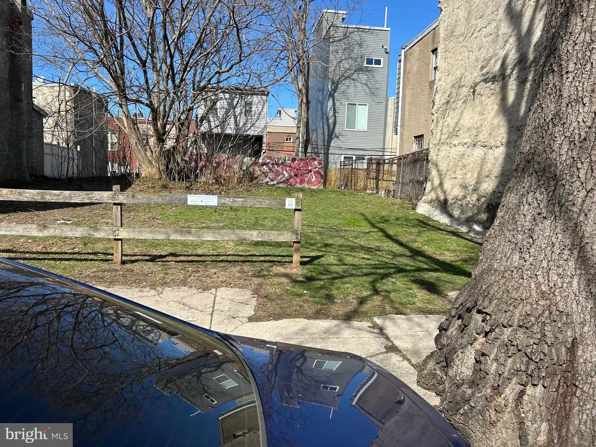 2607 Reed St, Philadelphia, PA 19146 - #1