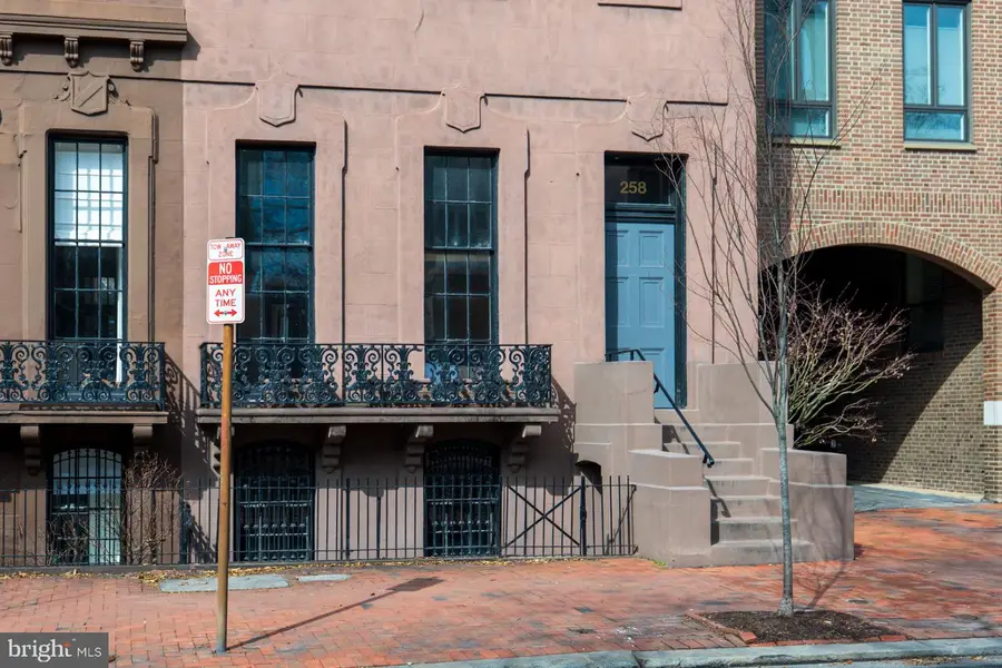 258 S 3rd St #1, Philadelphia, PA 19106 - #2