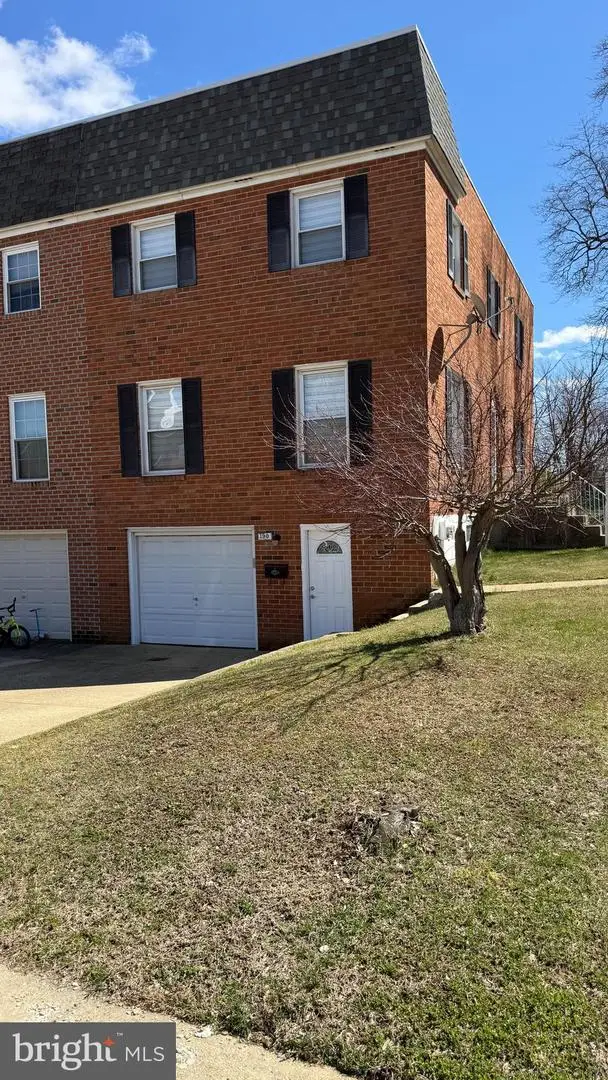 190 Larkspur St, Philadelphia, PA 19116 - #2