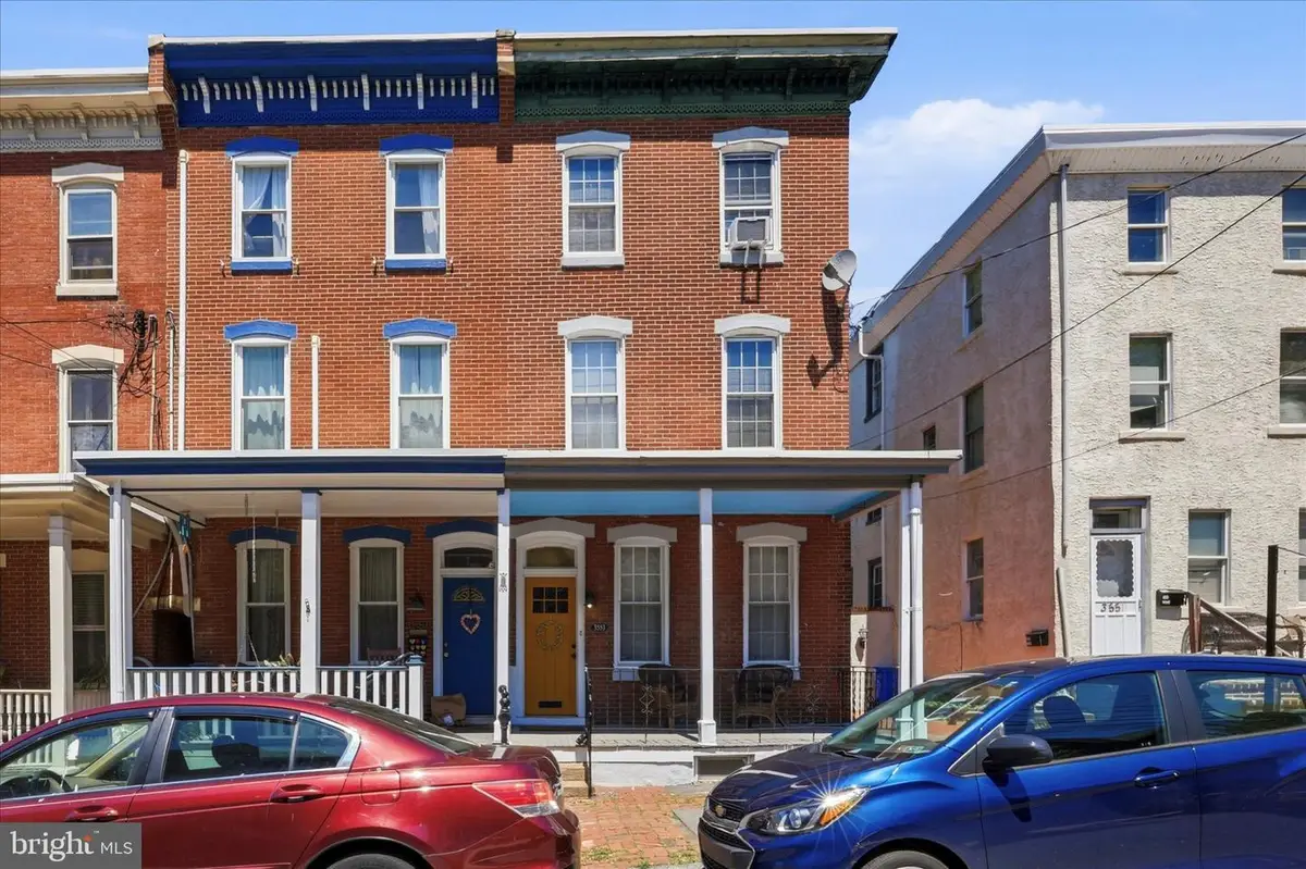 3553 Indian Queen Ln, Philadelphia, PA 19129 - #1