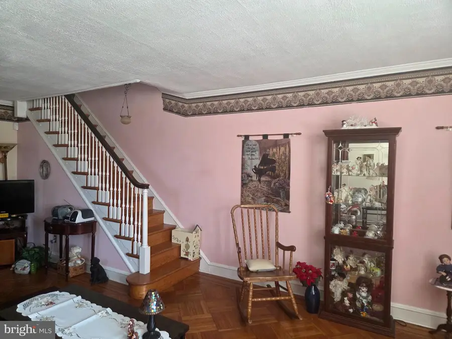 1101 Kenwyn St, Philadelphia, PA 19124 - #3