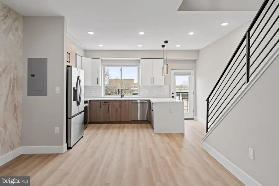 1413 N 8th St, Philadelphia, PA 19122 - #3