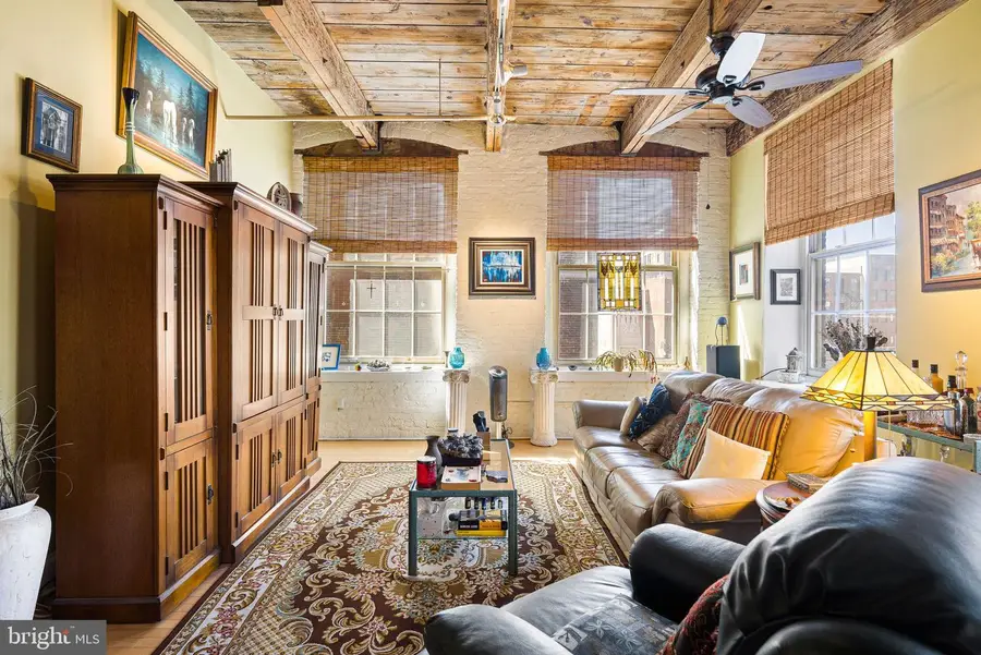 214 New St #c, Philadelphia, PA 19106 - #2